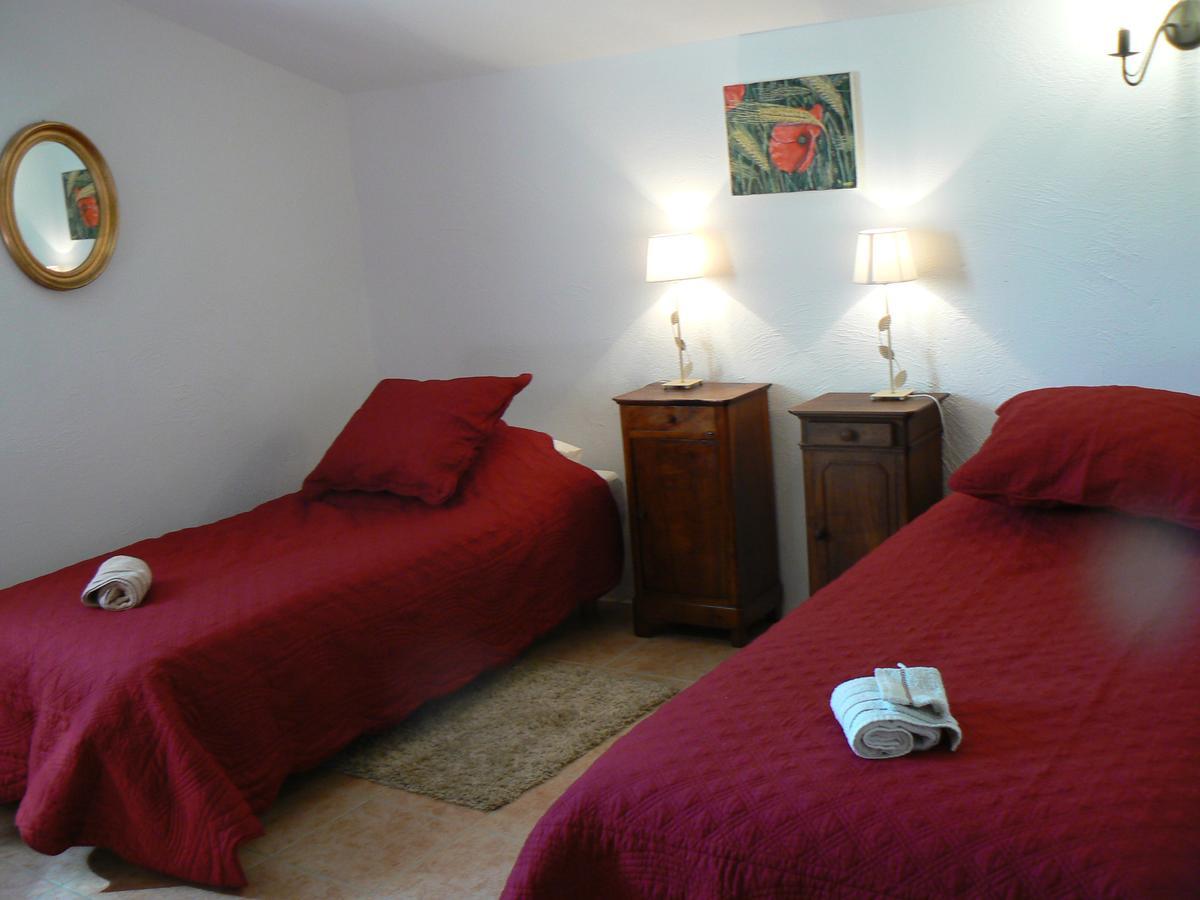 Chambres D'Hotes De La Verrerie Lioux 외부 사진